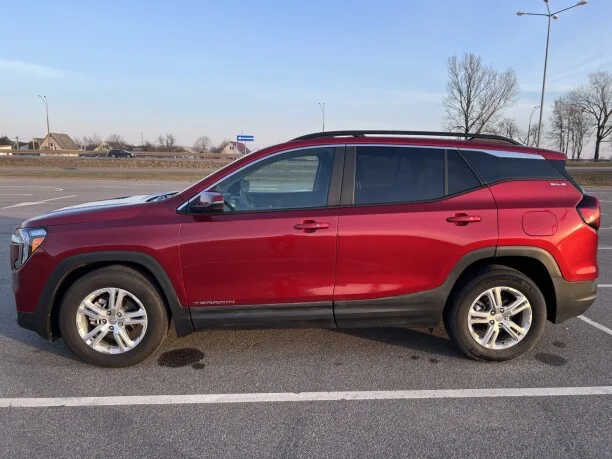 GMC Terrain 2022 — миниатюра 4