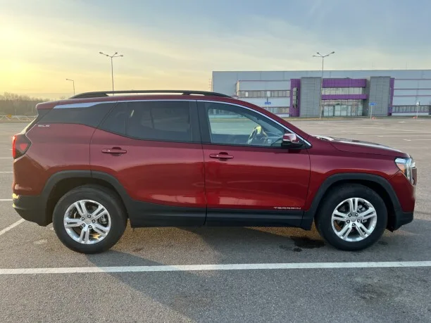 GMC Terrain 2022 — миниатюра 5