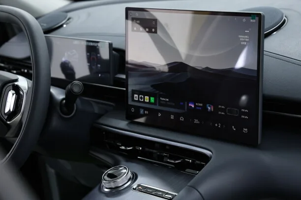 Geely Galaxy E5 2024 — миниатюра 3
