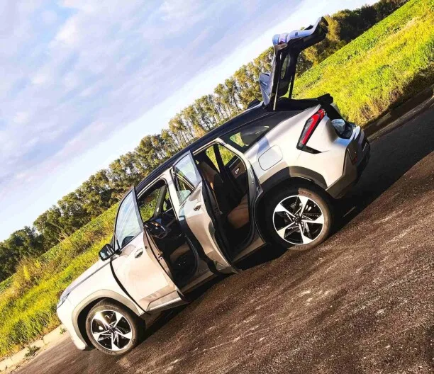 Geely Galaxy L7 2023 — миниатюра 4