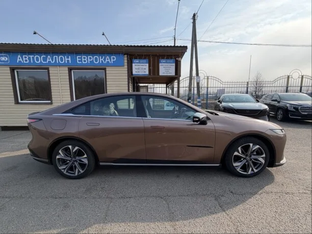 Mazda EZ-6 2025 — миниатюра 4