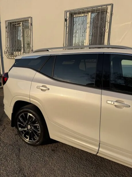 GMC Terrain 2023 — миниатюра 4