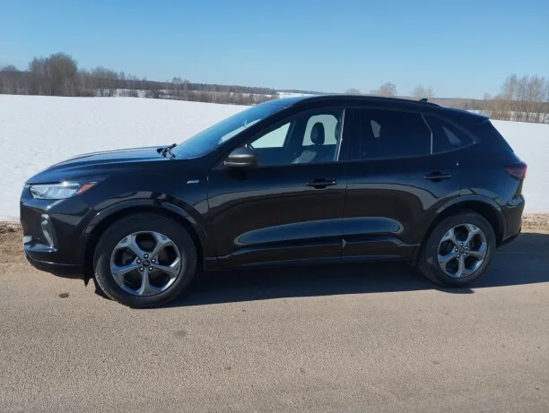 Ford Escape 2023 — миниатюра 4