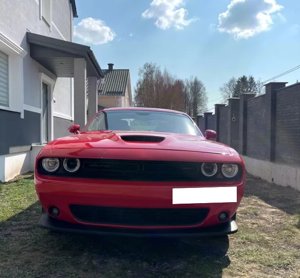 Dodge Challenger 2022 — миниатюра 3