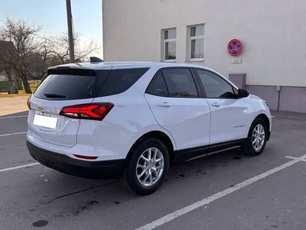 Chevrolet Equinox 2023 — миниатюра 5