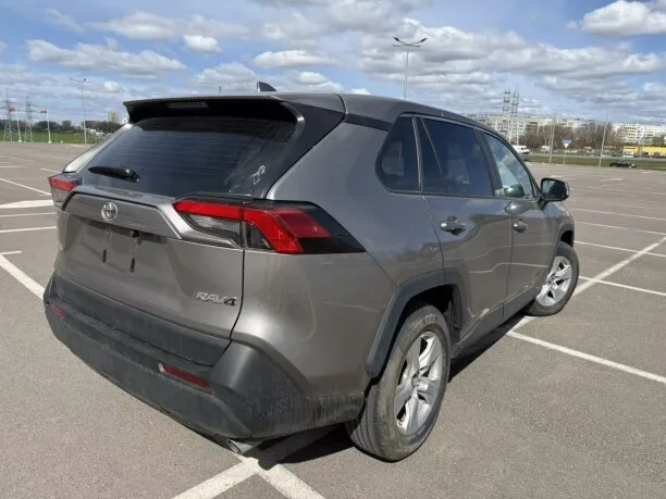 Toyota RAV4 2022 — миниатюра 5