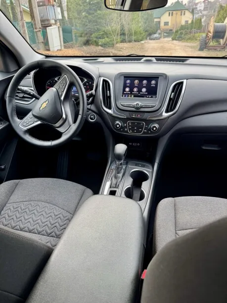 Chevrolet Equinox 2023 — миниатюра 3