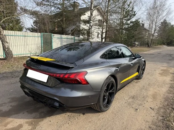 Audi e-tron GT 2023 — миниатюра 5