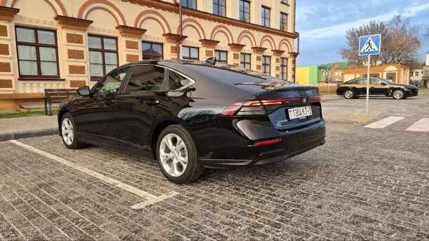 Honda Accord 2025 — миниатюра 2