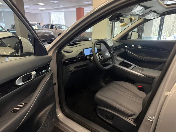 Geely Galaxy E5 2025 — миниатюра 5