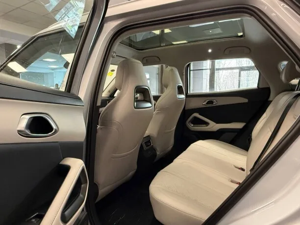 BYD Yuan Up 2025 — миниатюра 5