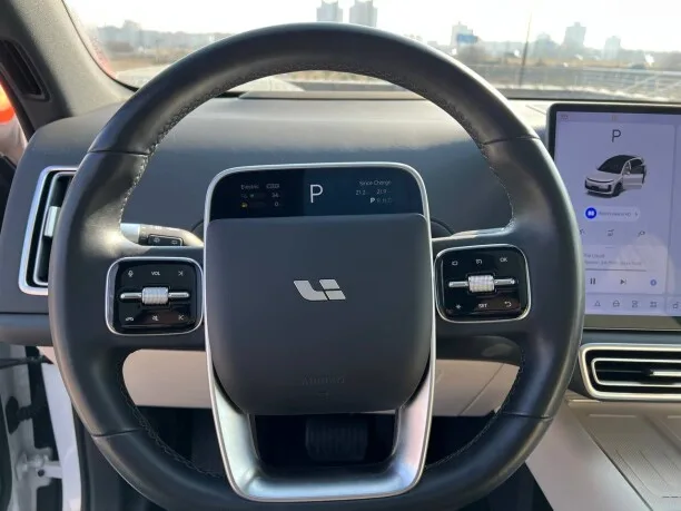 Li Auto L6 2024 — миниатюра 2