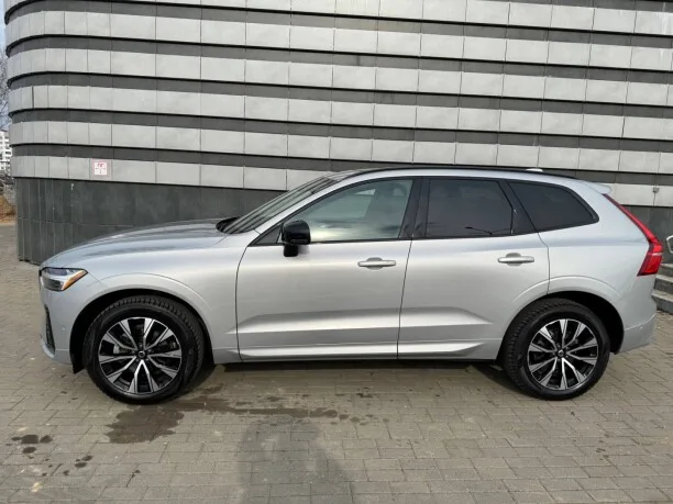Volvo XC60 2024 — миниатюра 2