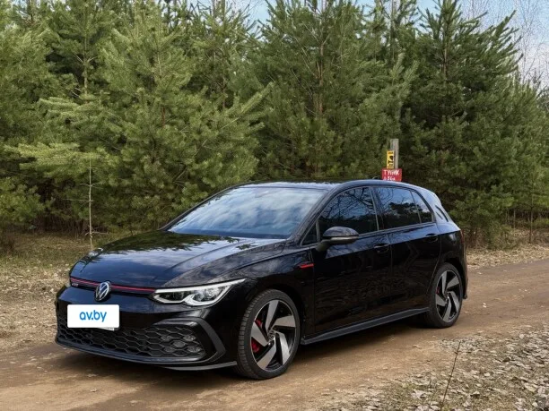 Volkswagen GOLF GTI 2023 — фото 1, купить с доставкой в Москву