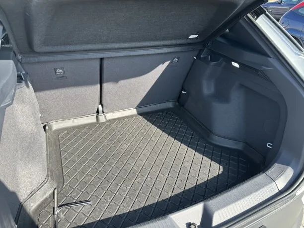 Volkswagen ID.4 2023 — миниатюра 3
