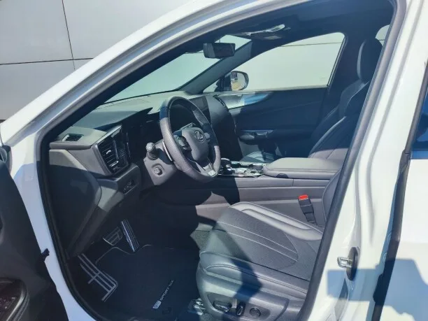 Lexus NX 2023 — миниатюра 3