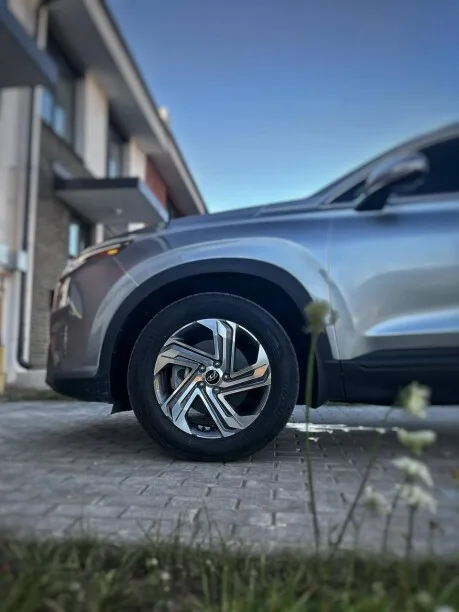 Hyundai SantaFe 2023 — миниатюра 5