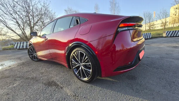 Toyota Prius 2024 — миниатюра 4
