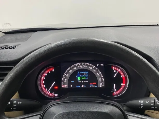 Toyota RAV4 2023 — миниатюра 3