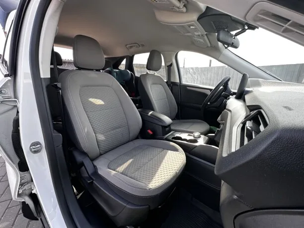 Ford Escape 2022 — миниатюра 3