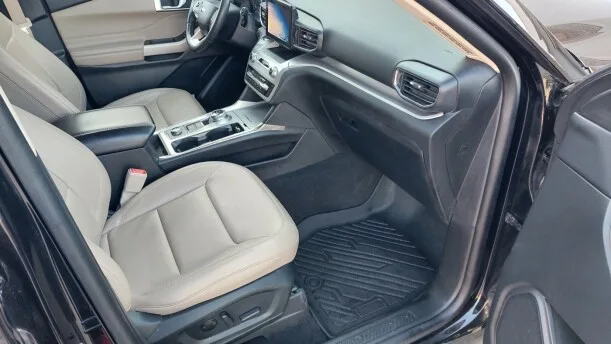 Ford Explorer 2023 — миниатюра 3