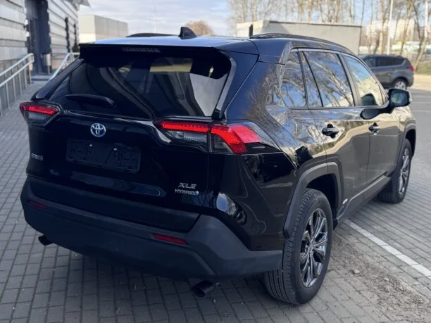 Toyota RAV4 2022 — миниатюра 2
