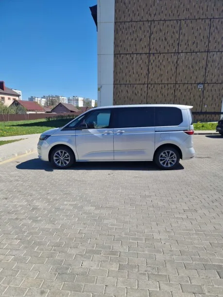 Volkswagen Multivan 2022 — миниатюра 4