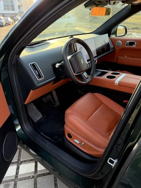 Li Auto L6 2024 — миниатюра 2