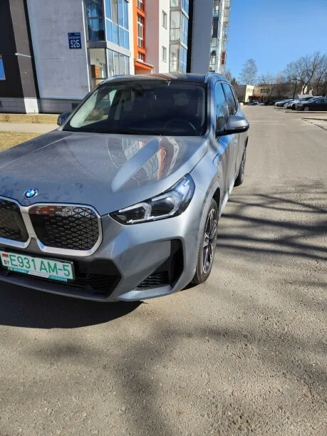 BMW iX1 2024 — фото 1, купить с доставкой в Москву