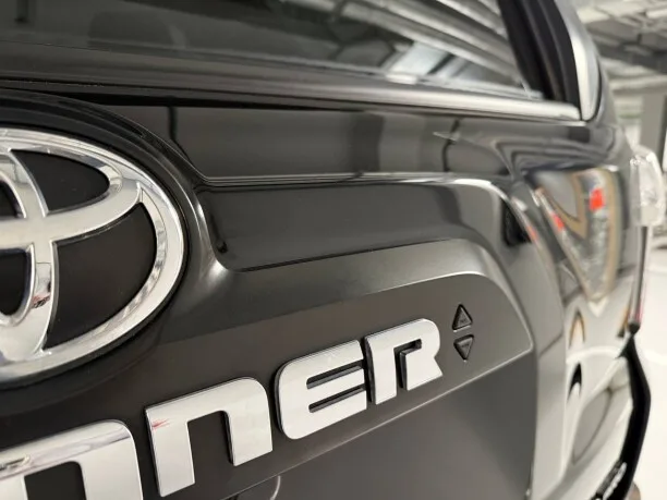 Toyota 4 Runner 2022 — миниатюра 5