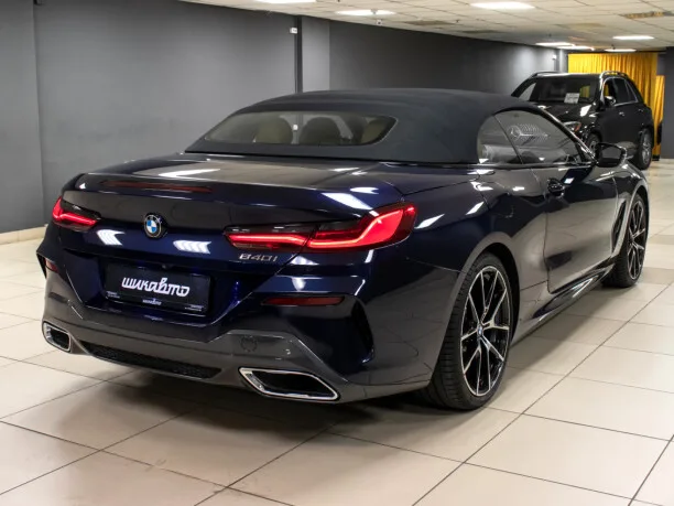 BMW 8 Series 2022 — миниатюра 4