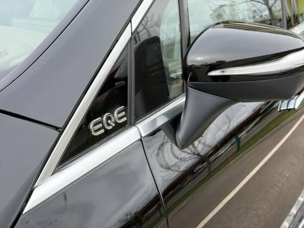 Mercedes-Benz EQE SUV 2024 — миниатюра 4