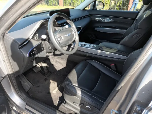 Genesis GV70 2022 — миниатюра 3