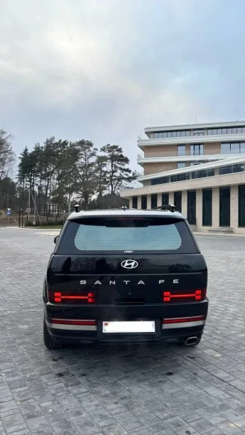 Hyundai SantaFe 2023 — миниатюра 2