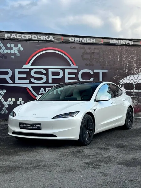 Tesla Model 3 2024 — фото 1, купить с доставкой в Москву