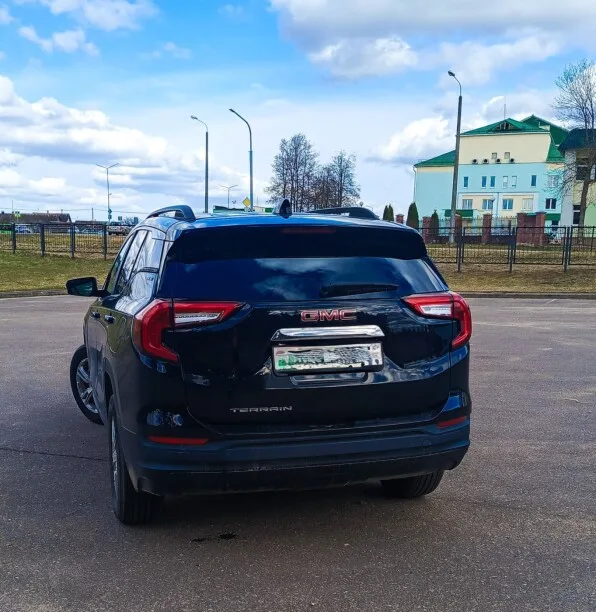 GMC Terrain 2022 — миниатюра 3