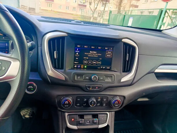 GMC Terrain 2022 — миниатюра 4