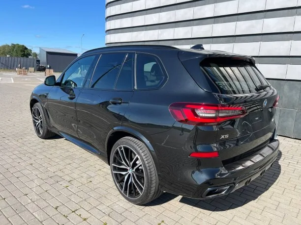 BMW X5 2022 — миниатюра 4