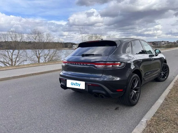 Porsche Macan 2023 — миниатюра 4