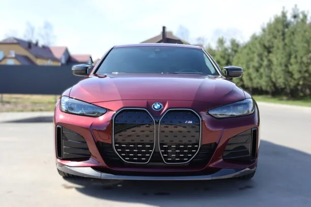 BMW i4 2023 — миниатюра 4