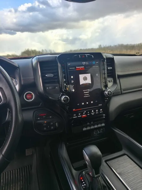 RAM 1500 2023 — миниатюра 3