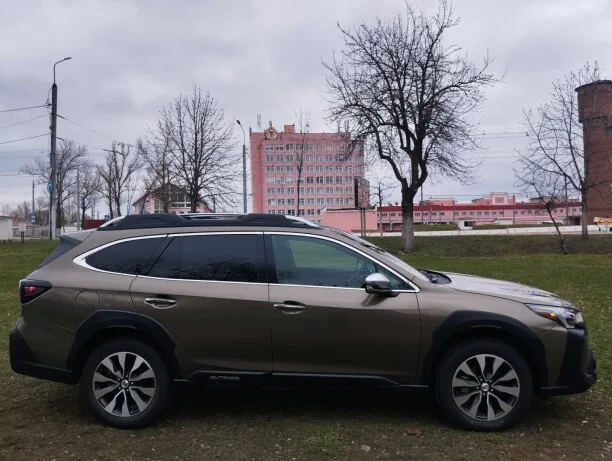 Subaru Outback 2023 — миниатюра 4