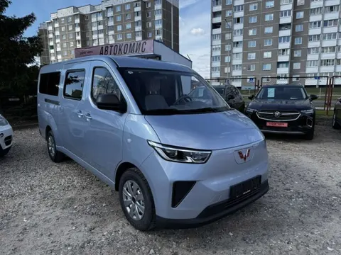 Wuling Yangguang 2025 buy in Moscow