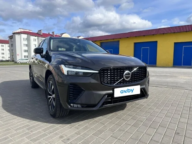 Volvo XC60 2023 — миниатюра 5