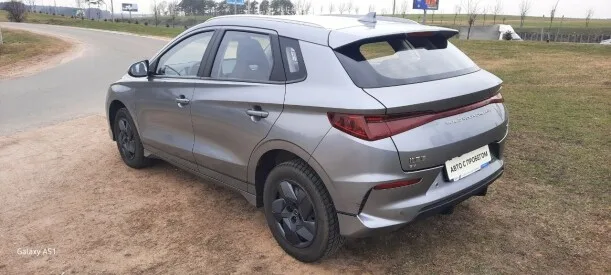 BYD E2 2023 — миниатюра 2