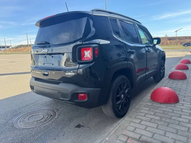 Jeep Renegade 2022 — миниатюра 2