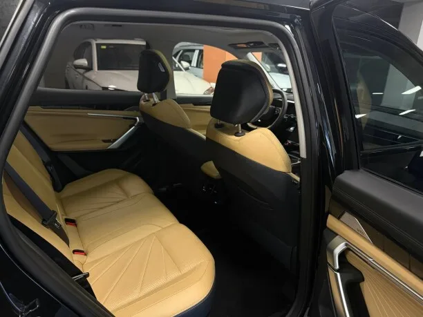 Geely Boyue L 2023 — миниатюра 3