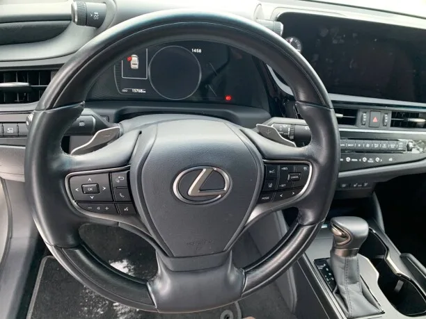 Lexus ES 2023 — миниатюра 3