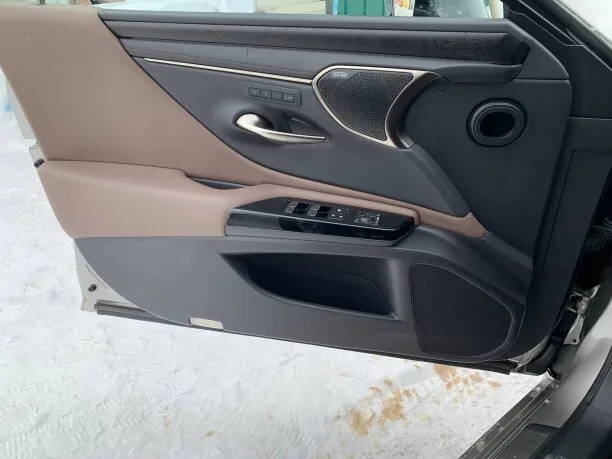Lexus ES 2023 — миниатюра 5