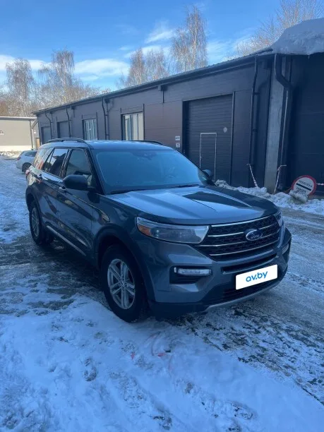Ford Explorer 2022 — миниатюра 3